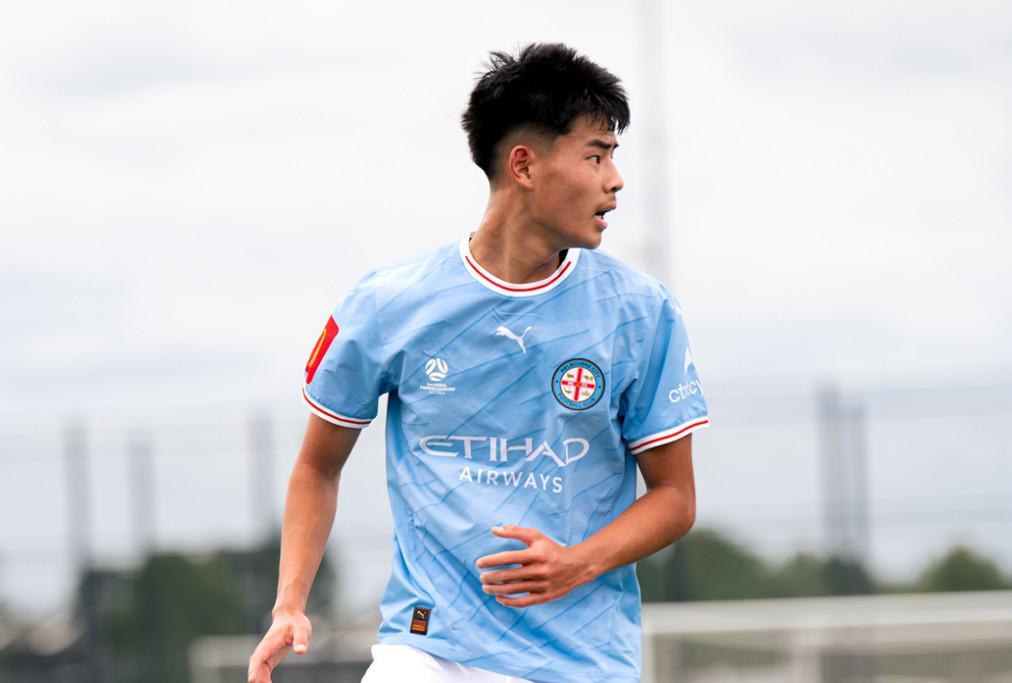 爱游戏官方网站-18岁华裔小将黄振文入选澳大利亚U20，将随队与U20国青交手